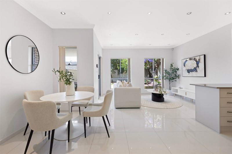 Photo - 73 Broadarrow Road, Narwee NSW 2209 - Image 2