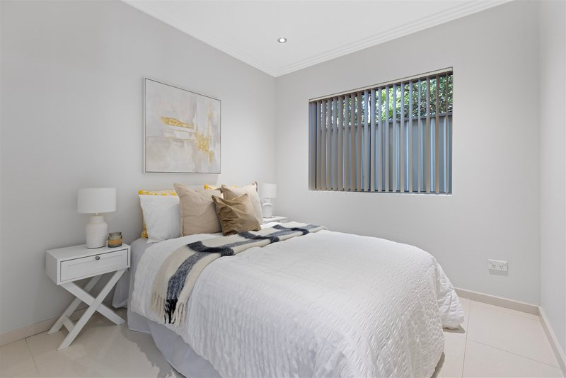 Photo - 73 Broadarrow Road, Narwee NSW 2209 - Image 18