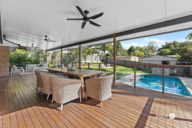 Photo - 73 Brodie Street, Holland Park West QLD 4121 - Image 4