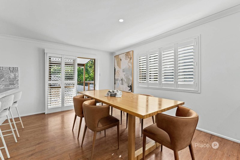 Photo - 73 Brodie Street, Holland Park West QLD 4121 - Image 11