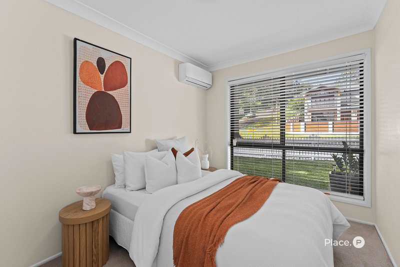 Photo - 73 Brodie Street, Holland Park West QLD 4121 - Image 23