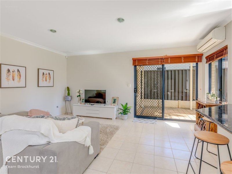 Photo - 73 Butler Street, Willagee WA 6156 - Image 10