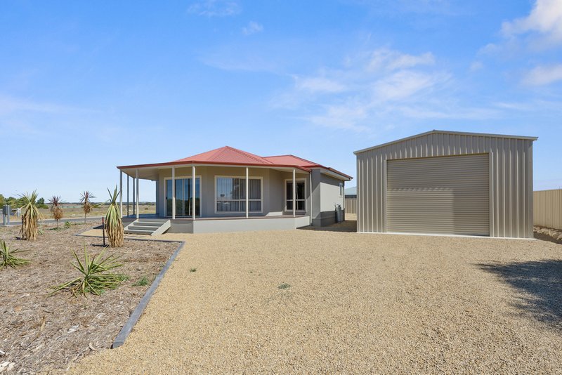 73 Captain Hutchinson Drive, Point Turton SA 5575