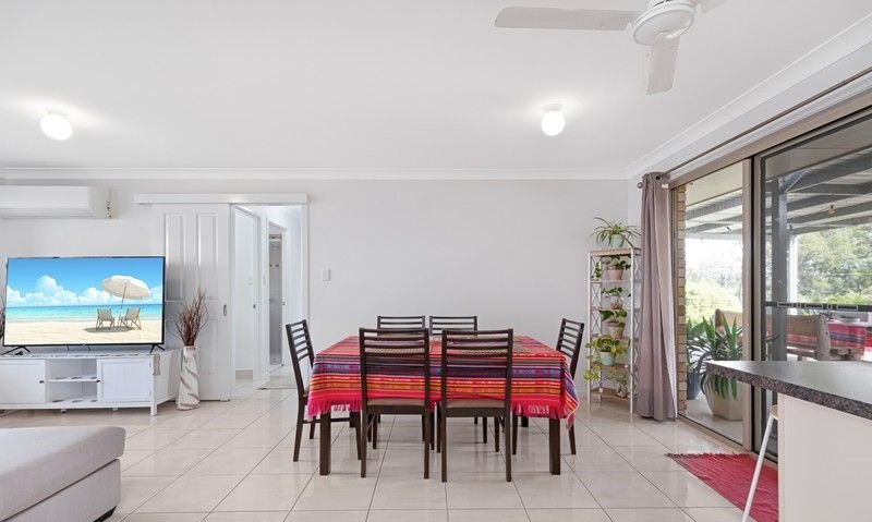 Photo - 73 Carbeen Drive, Taranganba QLD 4703 - Image 5