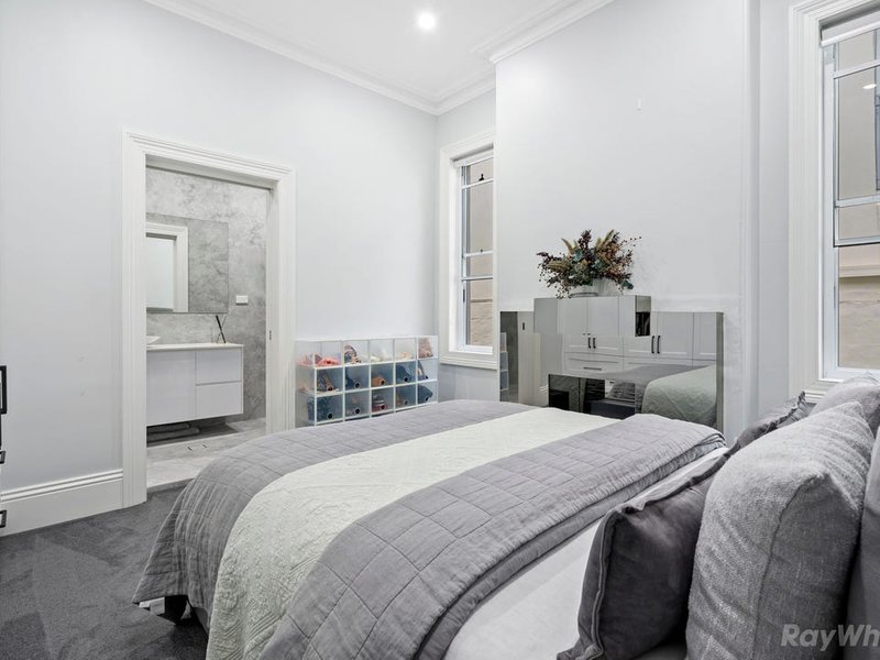 Photo - 73 Cary Street, Marrickville NSW 2204 - Image 4