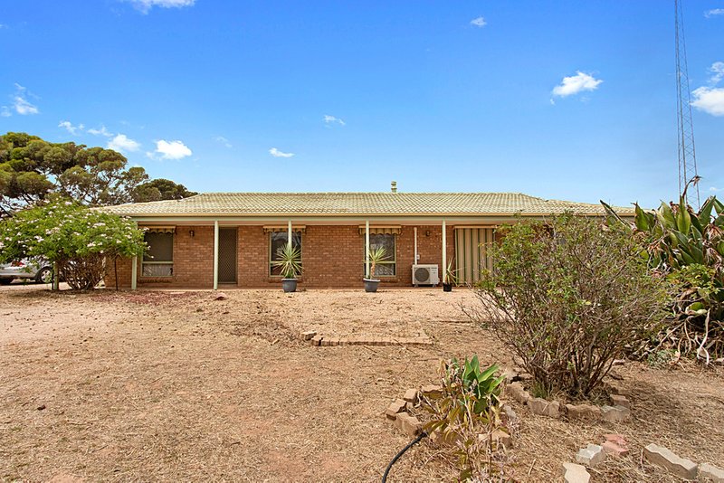 Photo - 73 Chapman Road, Moonta SA 5558 - Image 3