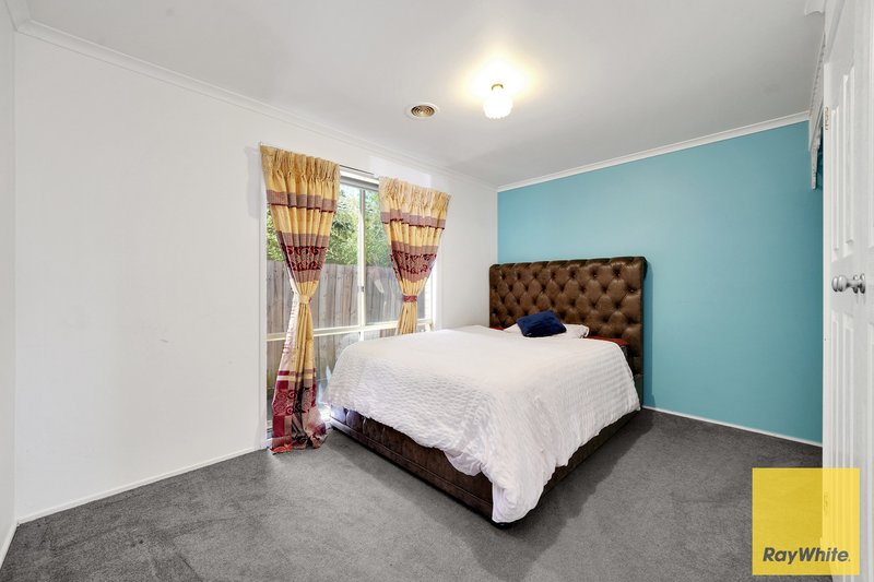 Photo - 73 Cleveland Drive, Hoppers Crossing VIC 3029 - Image 6