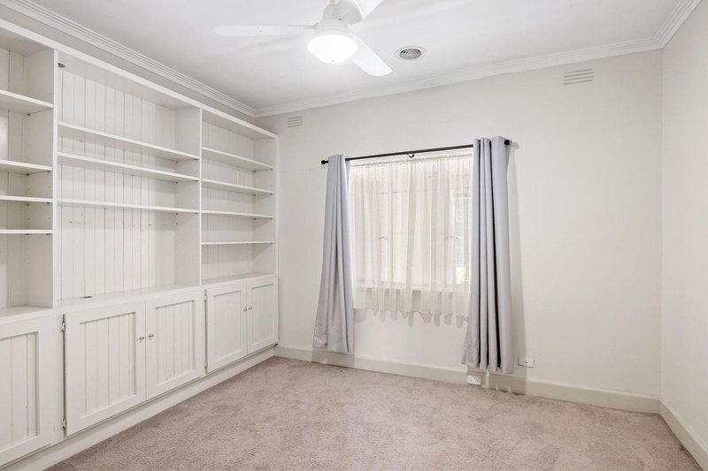 Photo - 73 Condon Street, Kennington VIC 3550 - Image 7