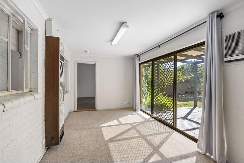Photo - 73 Condon Street, Kennington VIC 3550 - Image 8