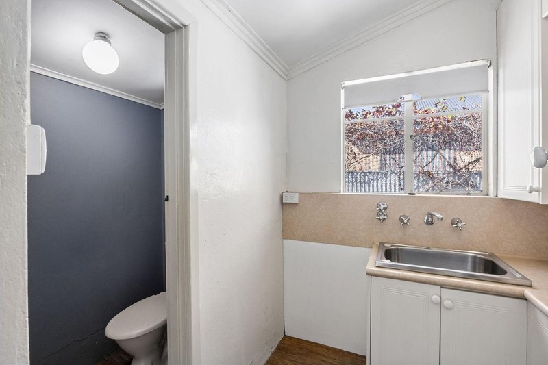 Photo - 73 Condon Street, Kennington VIC 3550 - Image 10