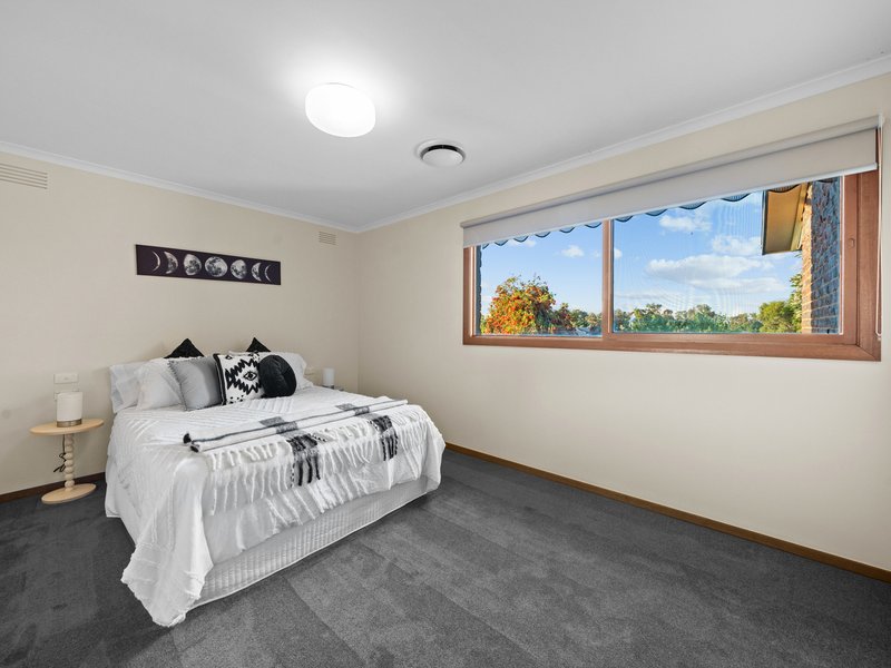 Photo - 73 Cowan Street, Benalla VIC 3672 - Image 10