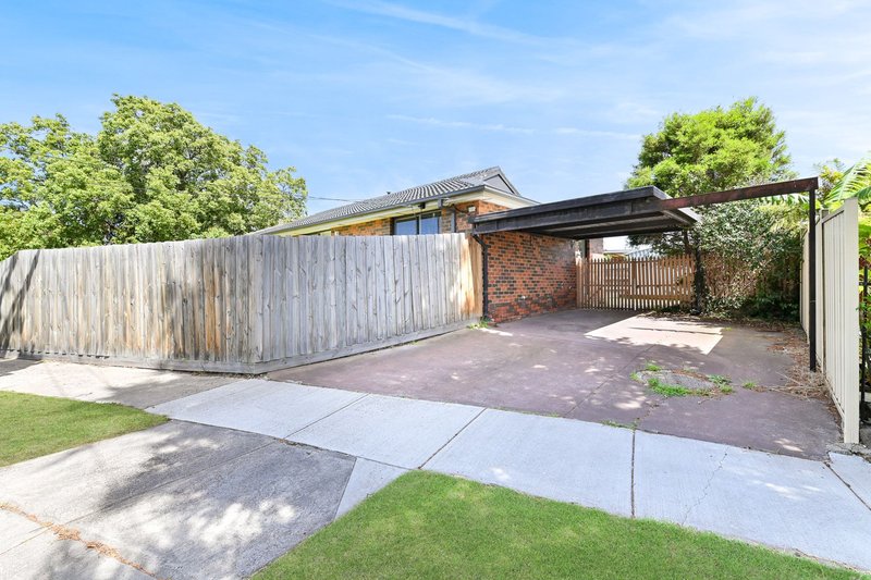 Photo - 73 Darren Road, Keysborough VIC 3173 - Image 12