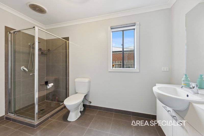 Photo - 73 Diamond Drive, Koo Wee Rup VIC 3981 - Image 6