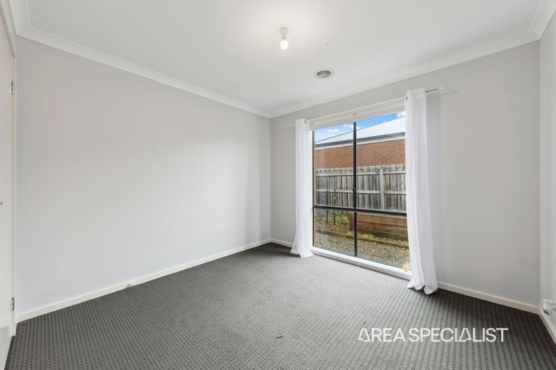 Photo - 73 Diamond Drive, Koo Wee Rup VIC 3981 - Image 13