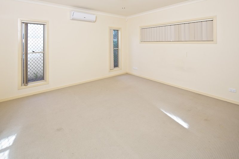 Photo - 73 East Quay Drive, Biggera Waters QLD 4216 - Image 11