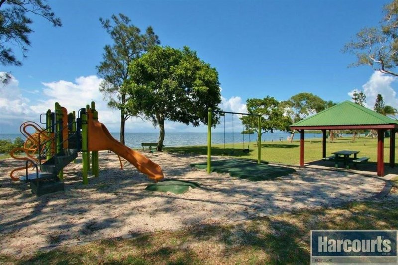 Photo - 73 Esplanade , Godwin Beach QLD 4511 - Image 8