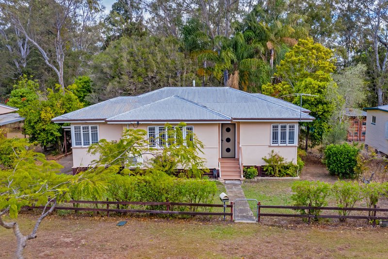 Photo - 73 Evenwood Street, Coopers Plains QLD 4108 - Image 2