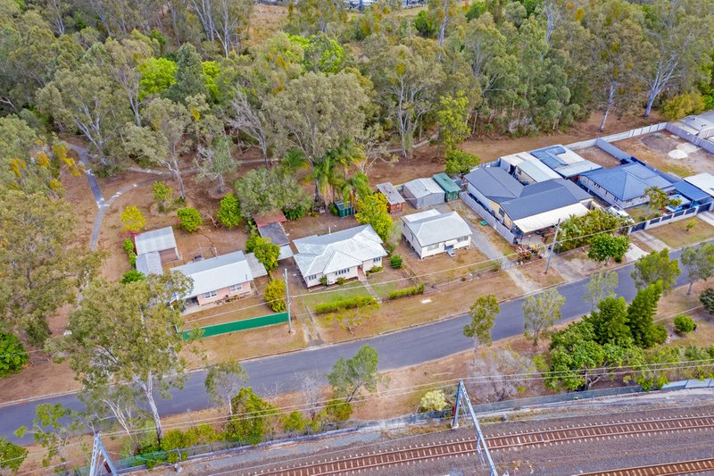 Photo - 73 Evenwood Street, Coopers Plains QLD 4108 - Image 4