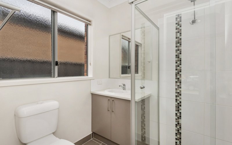Photo - 73 Evergreen Boulevard, Jackass Flat VIC 3556 - Image 6