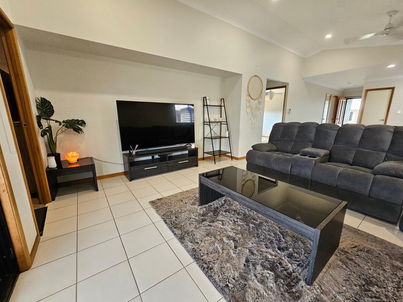 Photo - 73 Gainsborough Drive, Ayr QLD 4807 - Image 3