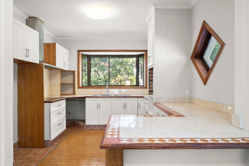 Photo - 73 Glen Road, Oatley NSW 2223 - Image 3