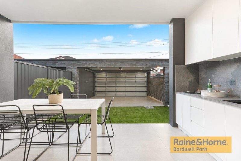 Photo - 73 Grove Street, Earlwood NSW 2206 - Image 10