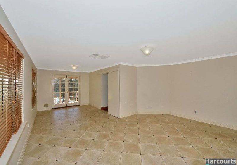 Photo - 73 Heron Place, South Yunderup WA 6208 - Image 7