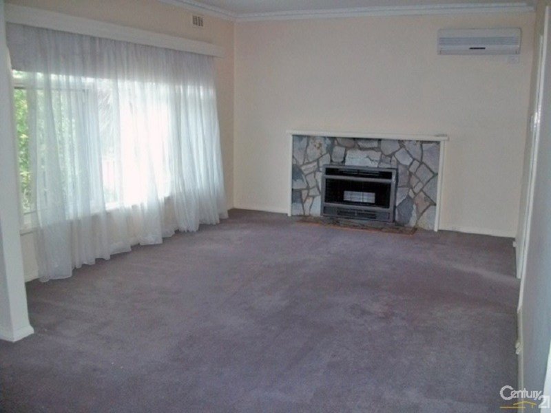 Photo - 73 Heywood Street, Ringwood VIC 3134 - Image 6