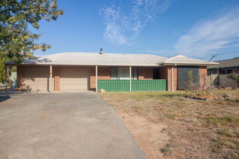 73 Howlong Burrumbuttock Road, Burrumbuttock NSW 2642