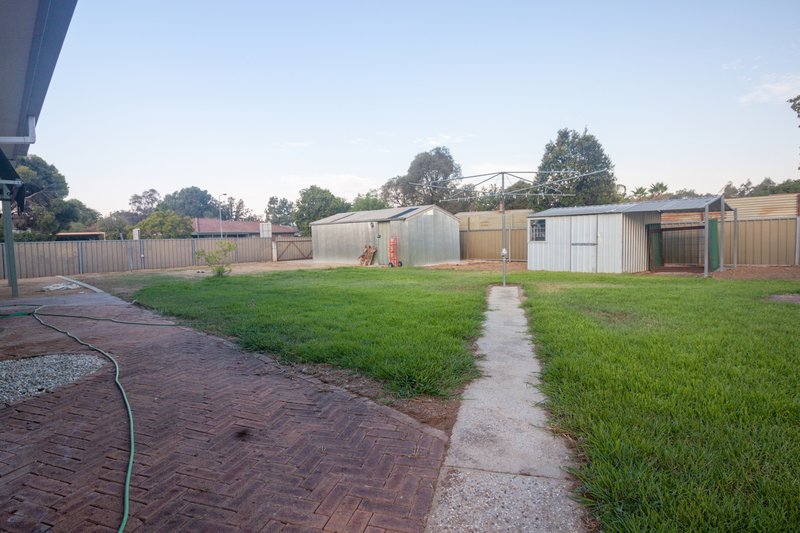 Photo - 73 Howlong Burrumbuttock Road, Burrumbuttock NSW 2642 - Image 11