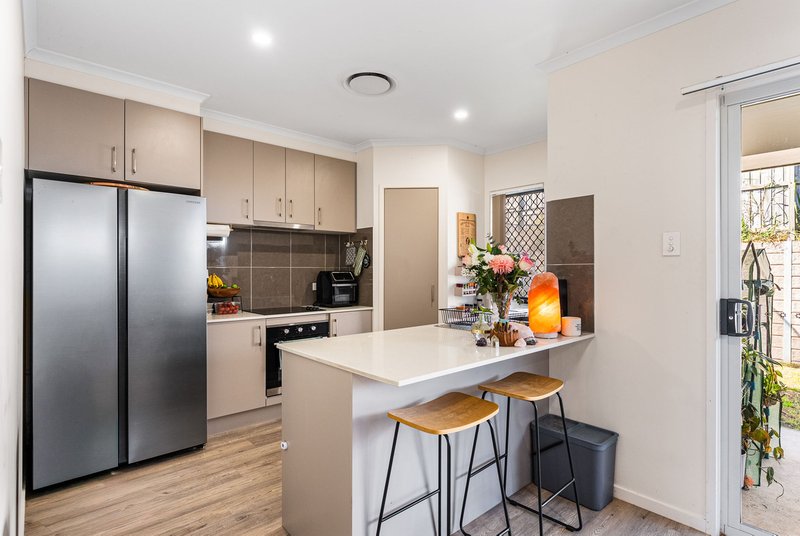 Photo - 73 Kallatina Street, Narangba QLD 4504 - Image 7