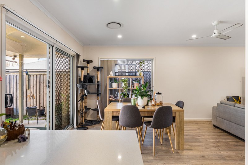 Photo - 73 Kallatina Street, Narangba QLD 4504 - Image 9