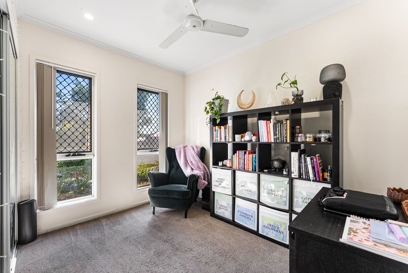 Photo - 73 Kallatina Street, Narangba QLD 4504 - Image 12