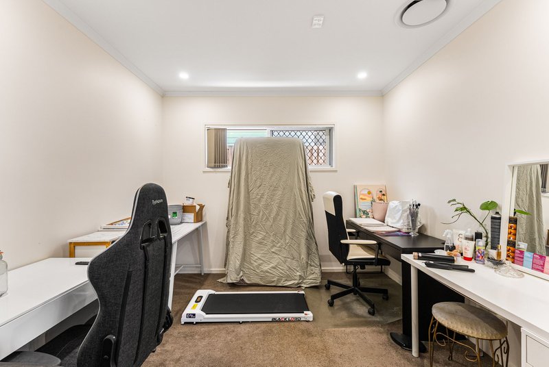 Photo - 73 Kallatina Street, Narangba QLD 4504 - Image 13