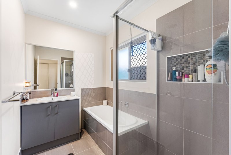Photo - 73 Kallatina Street, Narangba QLD 4504 - Image 14