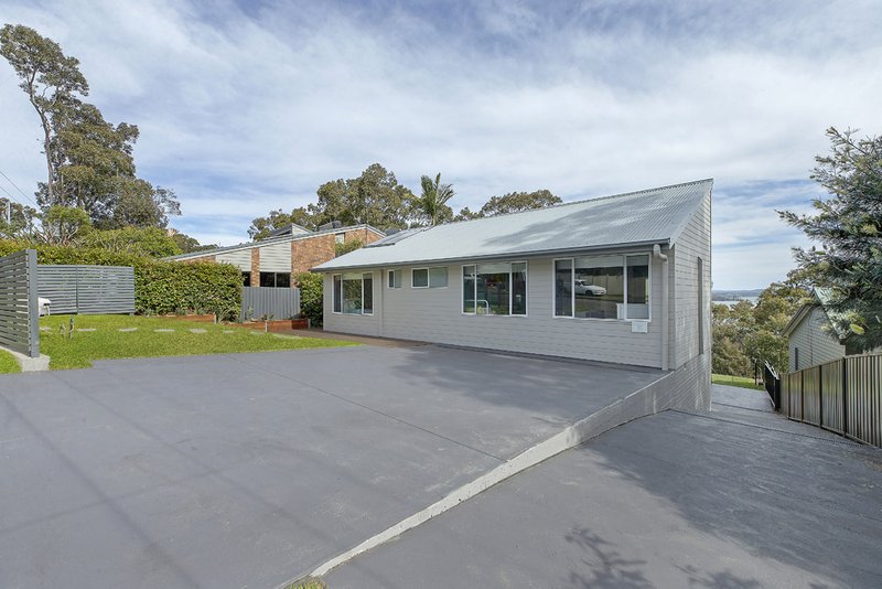 Photo - 73 Lakeview Road, Wangi Wangi NSW 2267 - Image 6