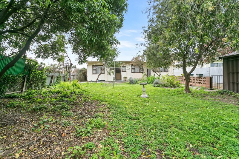 Photo - 73 Lyons Road, Windsor Gardens SA 5087 - Image 10