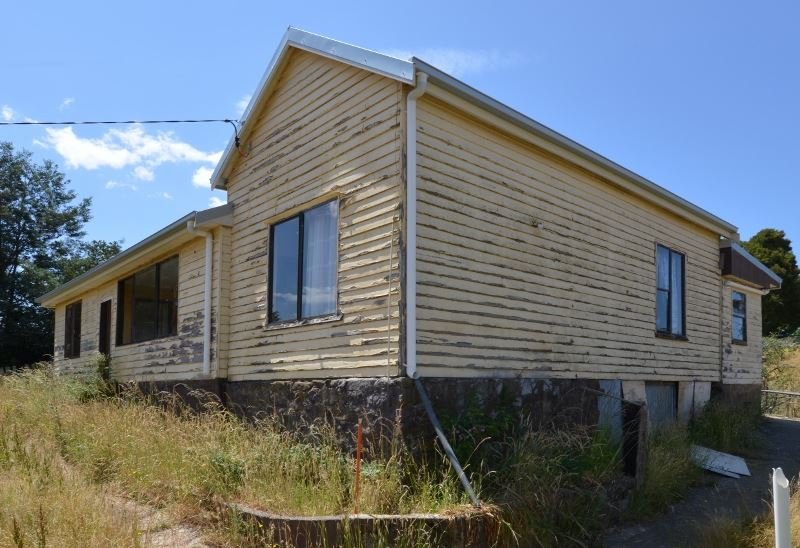 Photo - 73 Main Street, Wilmot TAS 7310 - Image 17