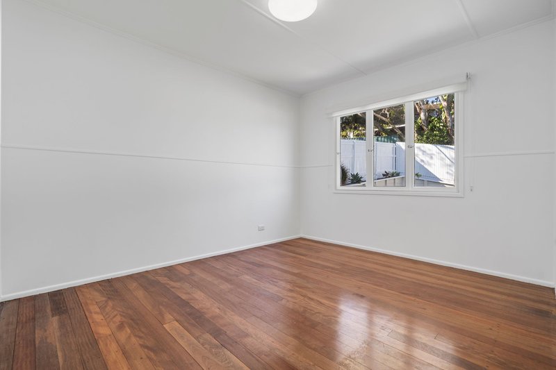 Photo - 73 Maundrell Terrace, Chermside West QLD 4032 - Image 11