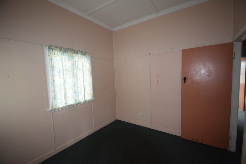 Photo - 73 Middle Street, Esk QLD 4312 - Image 7