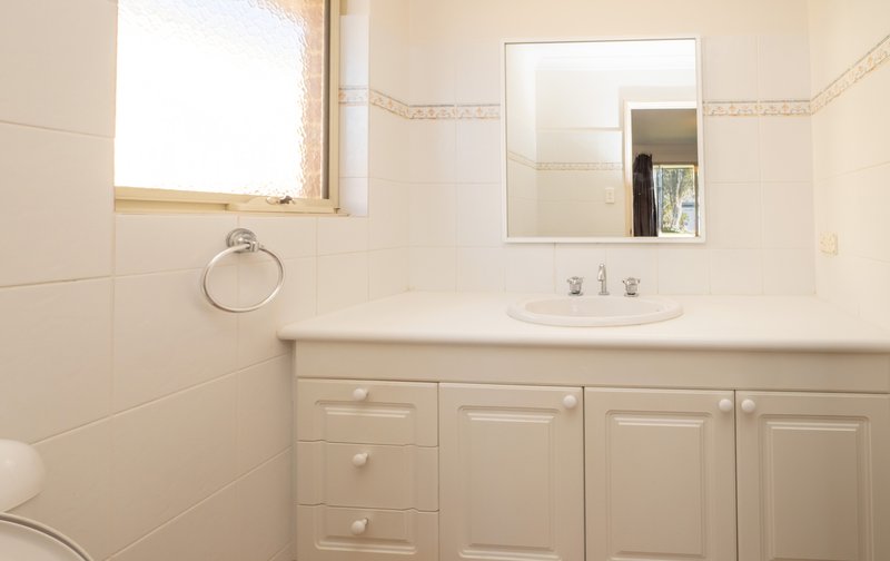 Photo - 73 Montoro Drive, Port Kennedy WA 6172 - Image 12