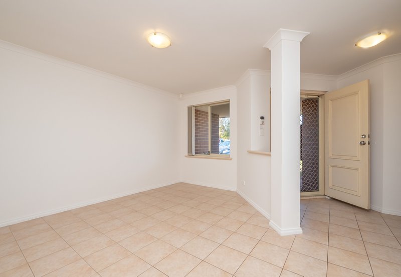 Photo - 73 Montoro Drive, Port Kennedy WA 6172 - Image 19