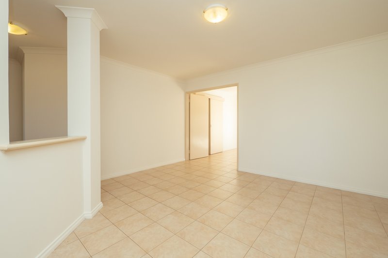 Photo - 73 Montoro Drive, Port Kennedy WA 6172 - Image 23