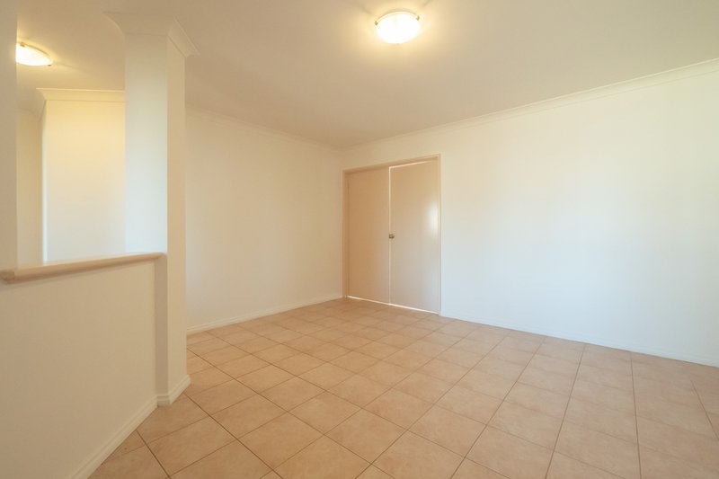 Photo - 73 Montoro Drive, Port Kennedy WA 6172 - Image 24