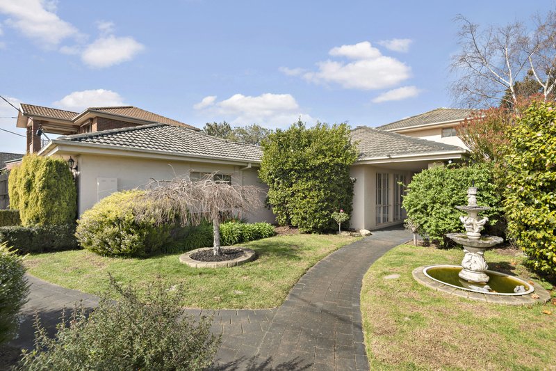 Photo - 73 Mount Erin Crescent, Frankston South VIC 3199 - Image 1