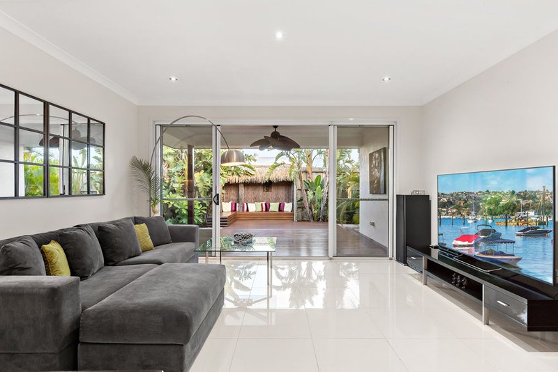 Photo - 73 Northquarter Drive, Murrumba Downs QLD 4503 - Image 2