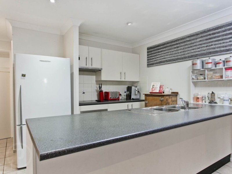 Photo - 73 Oakmere Street, Nudgee QLD 4014 - Image 7