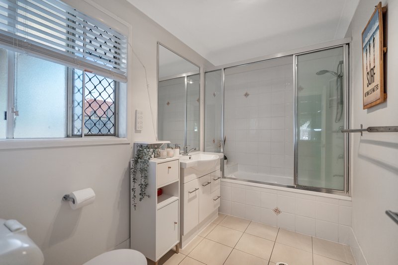 Photo - 73 Oakmere Street, Nudgee QLD 4014 - Image 14