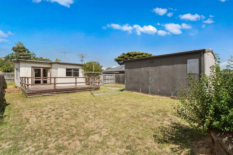 Photo - 73 Orwil Street, Frankston VIC 3199 - Image 13