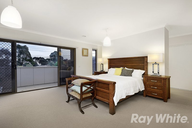 Photo - 73 Phoenix Drive, Wheelers Hill VIC 3150 - Image 6